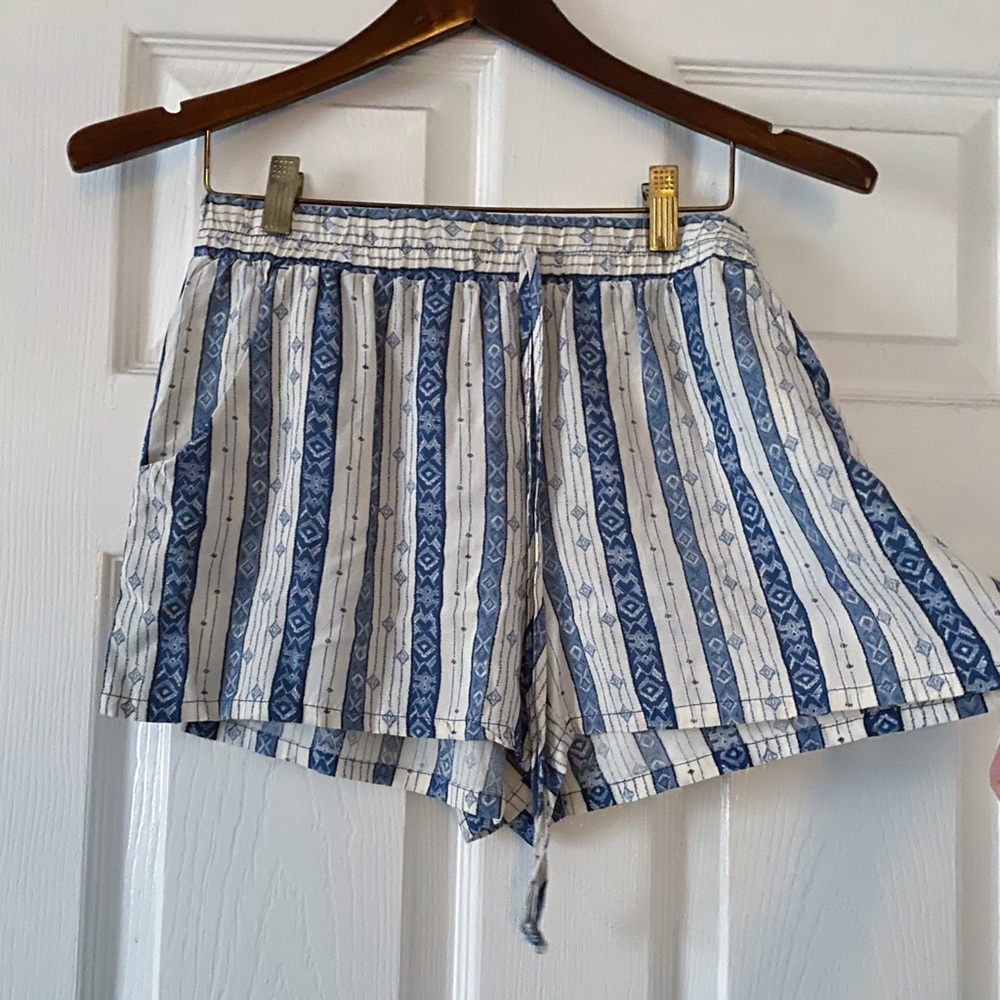 Elastic hippie shorts